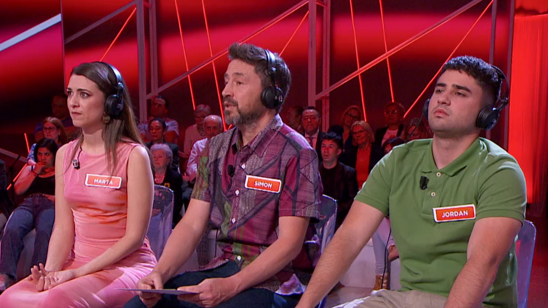 ¡Tarde negra para 'Familia de profes'! los concursantes suman cero euros en una prueba final para el olvido