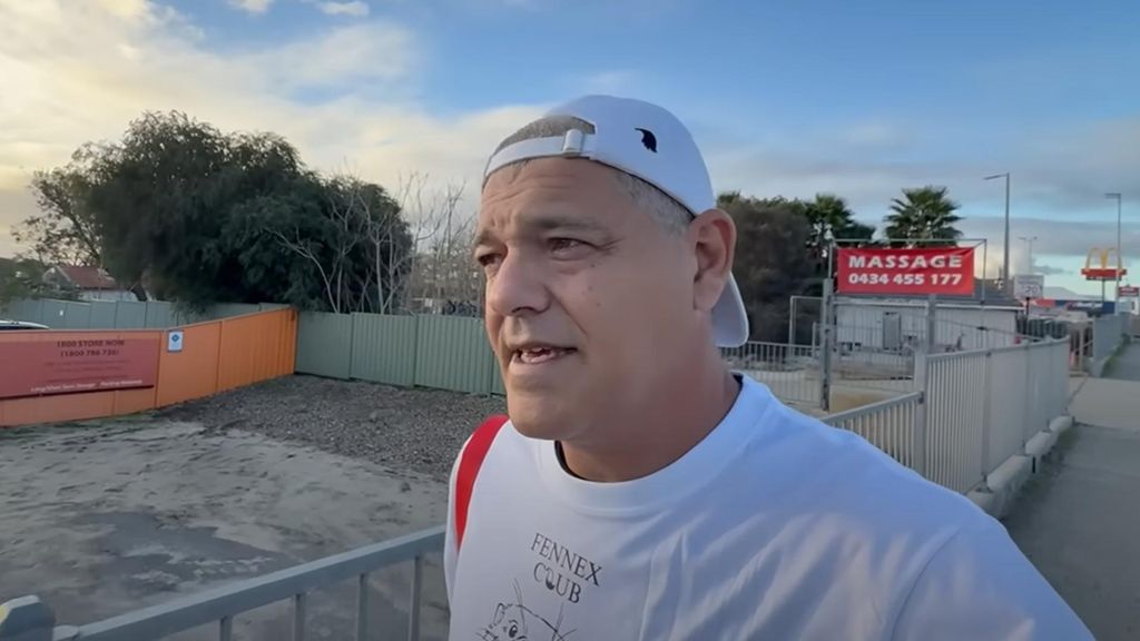 Frank Cuesta ha viajado a Australia tras recuperar su pasaporte