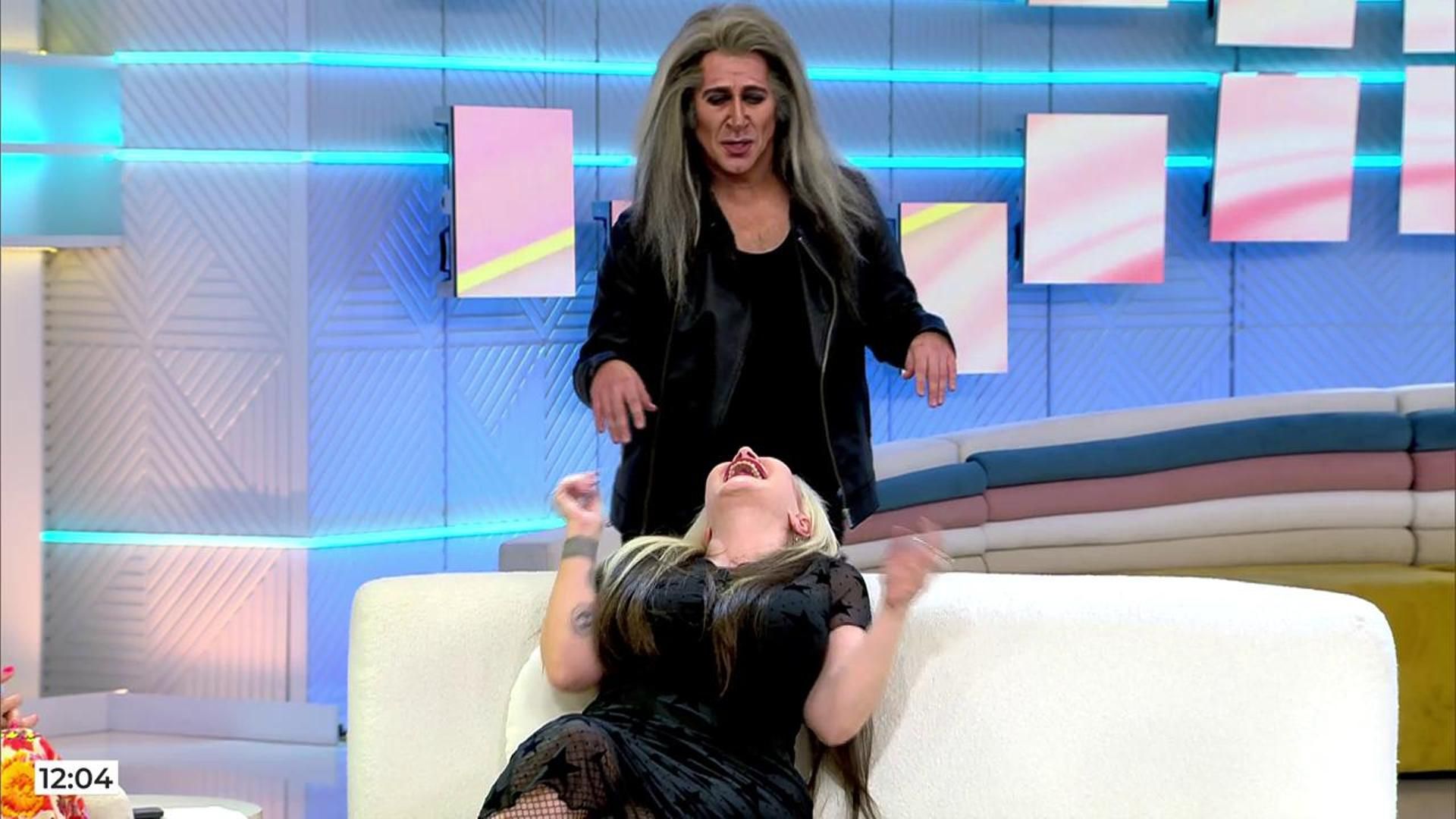 La reacción de Alaska al ver aparecer a Mario Vaquerizo’ en el plató: “¡No puede ser!”