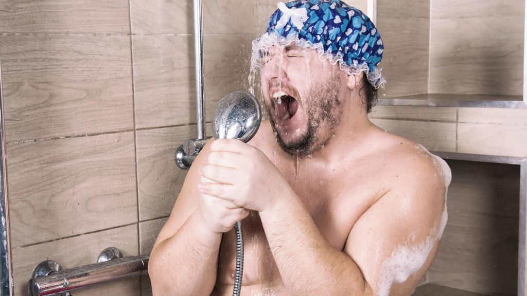 Cantar en la ducha también es beneficioso para tu cerebro
