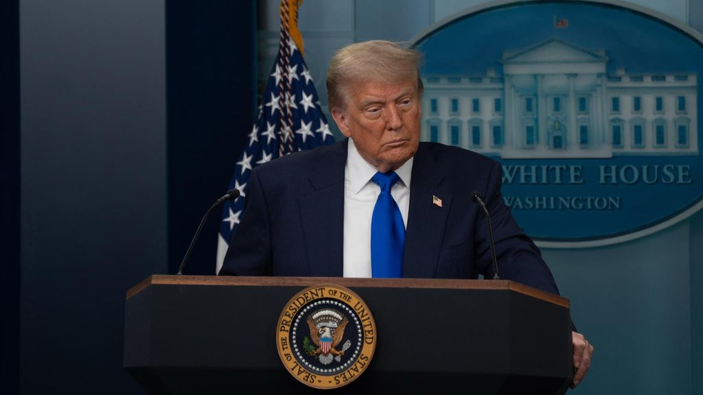 Donald Trump suspende las negociaciones comerciales con Canadá por su impuesto a los servicios digitales