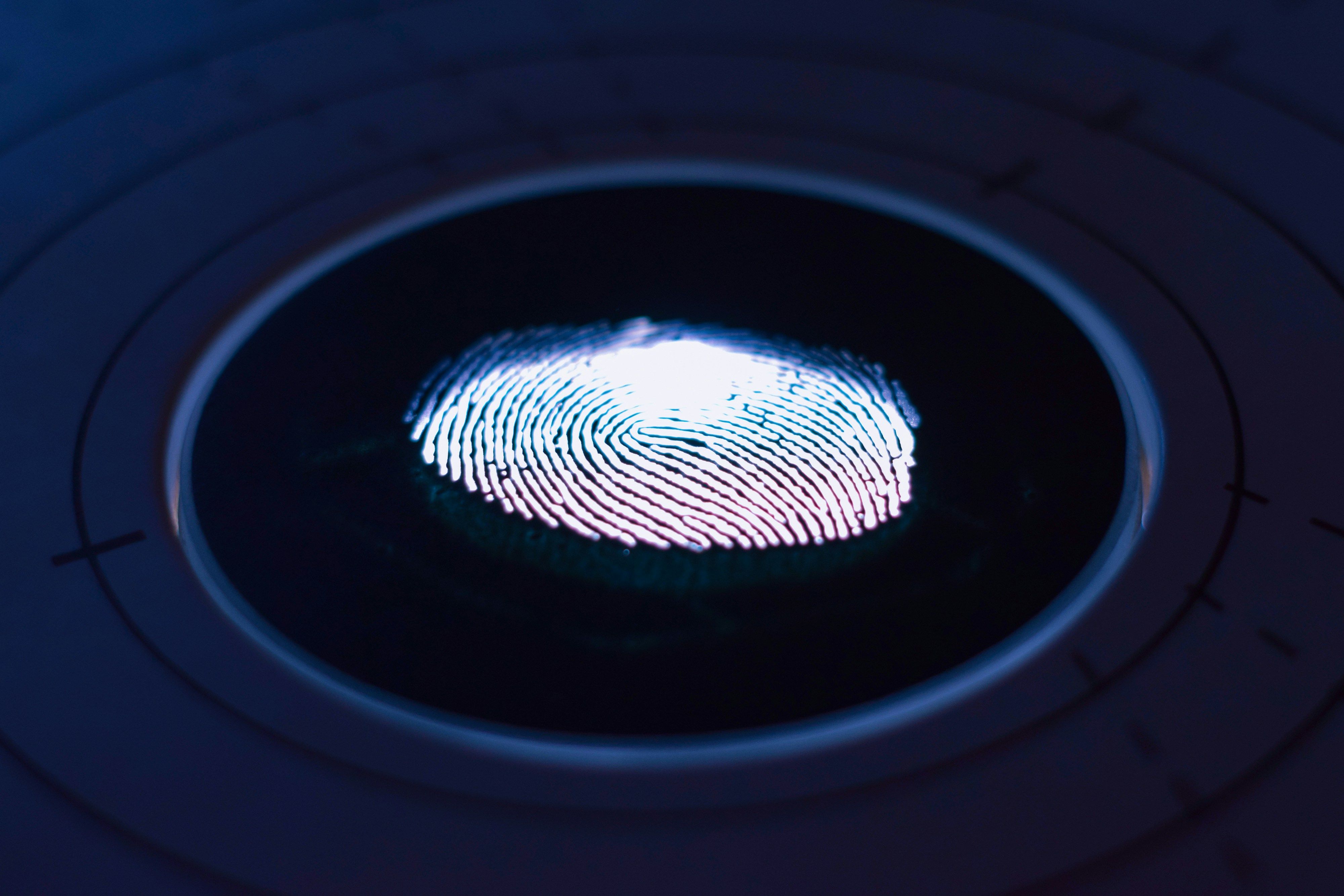 huella dactilar unsplash