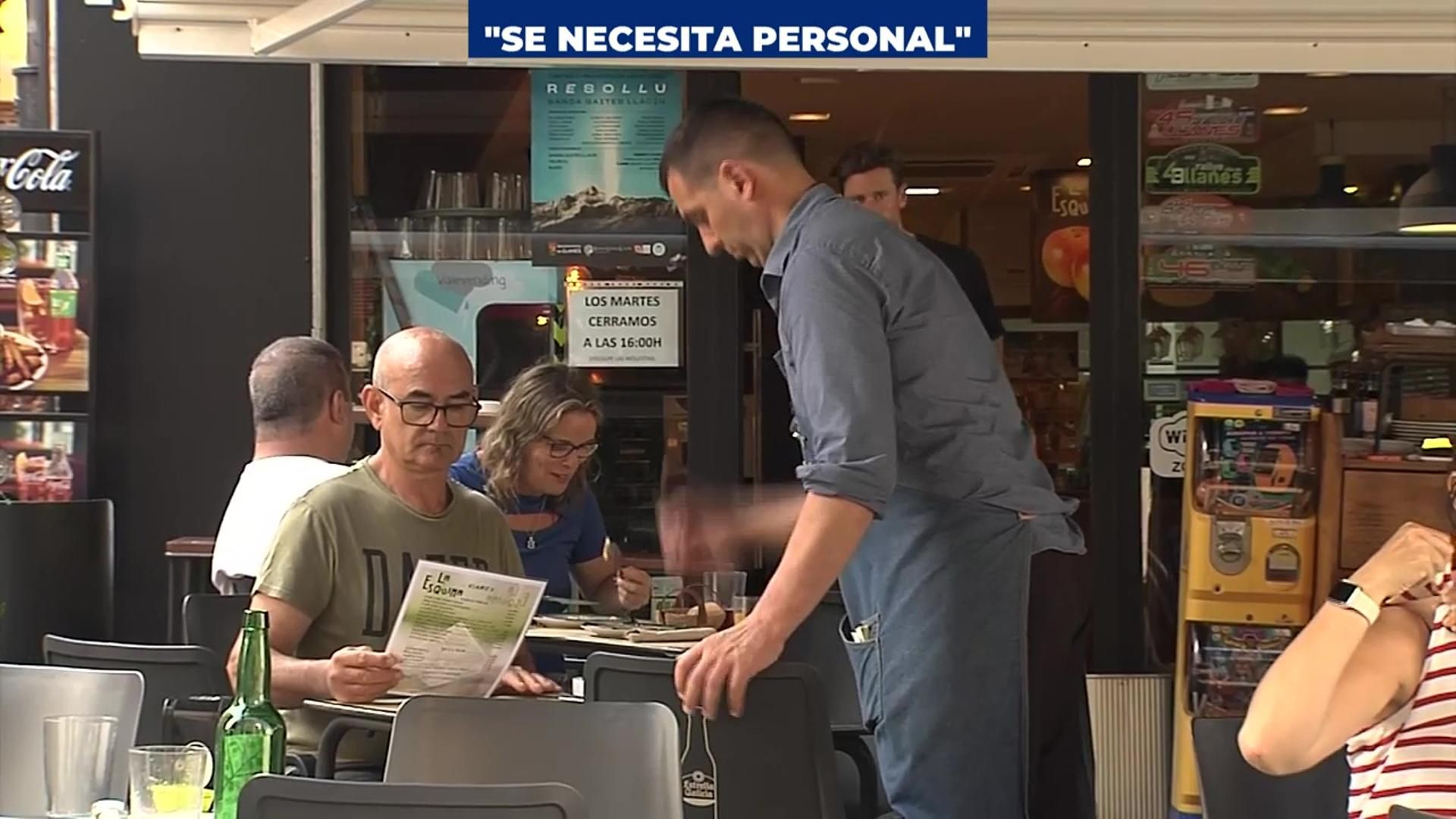 La desesperación de los hosteleros por encontrar personal les lleva a ofrecer vivienda gratis