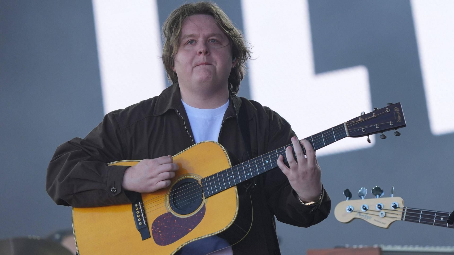 Lewis Capaldi regresa a Glastonbury