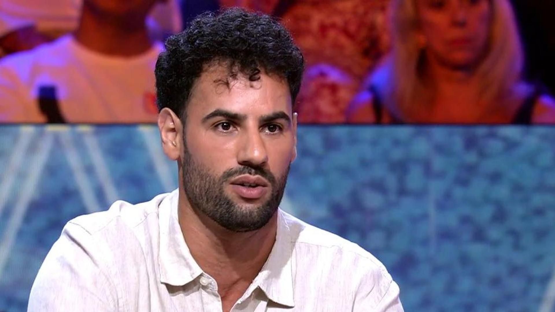 Asraf Beno desvela en '¡De viernes!' si Isabel Pantoja se ha puesto en contacto con ellos tras el nacimiento de Cairo ¡De viernes! Top Vídeos 508