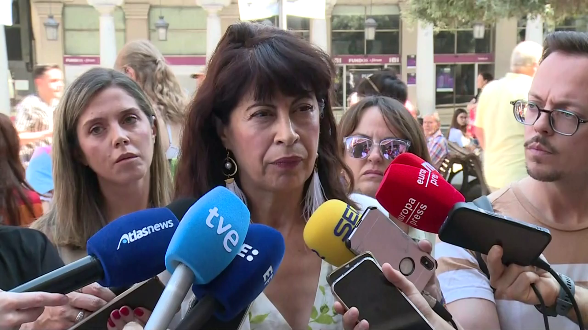 Igualdad sale al paso a la polémica sobre las pulseras telemáticas: habla de fallos puntuales en un 1%