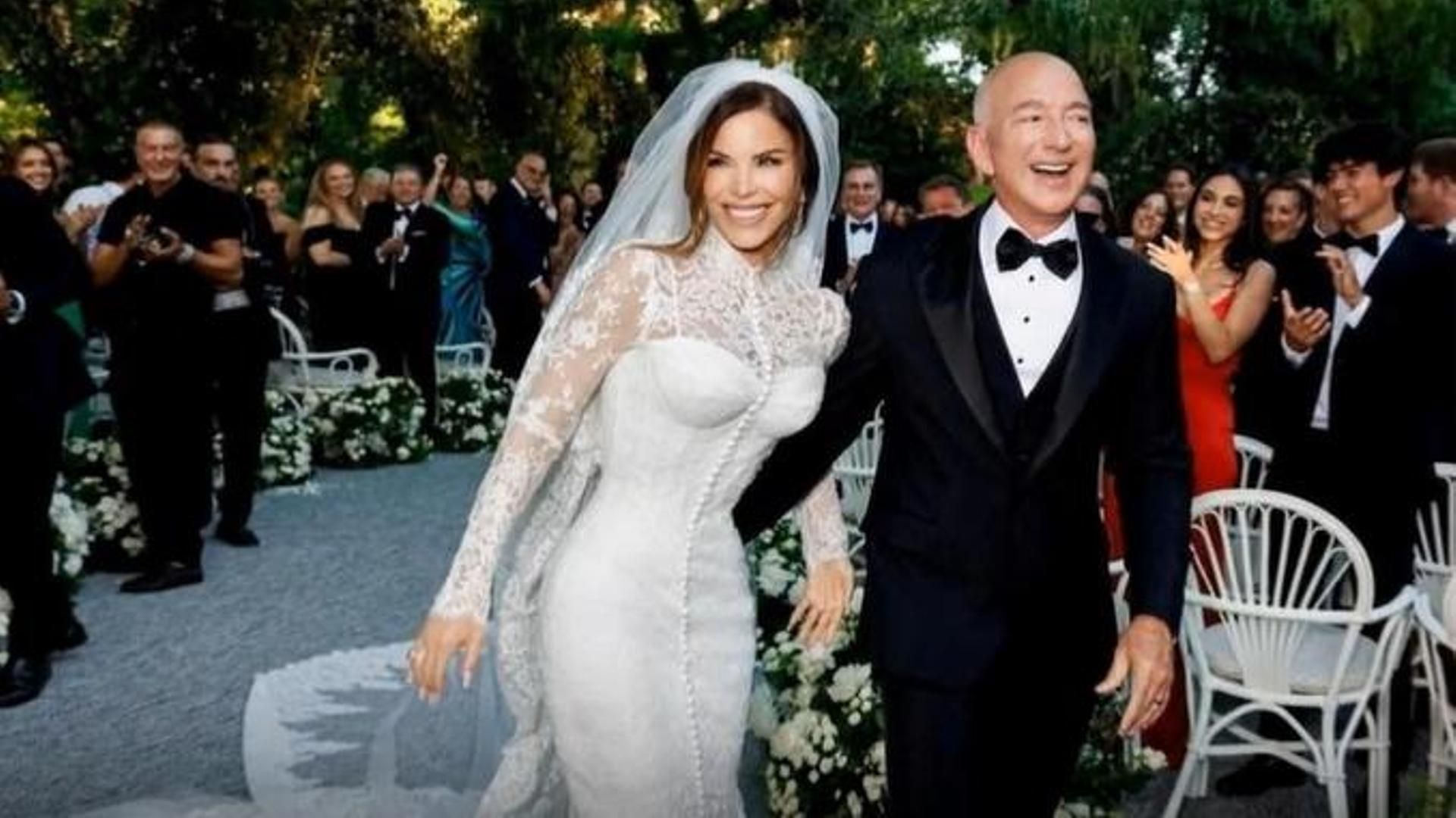 Publican la primera imagen de Jeff Bezos y Lauren Sánchez tras casarse en Venecia