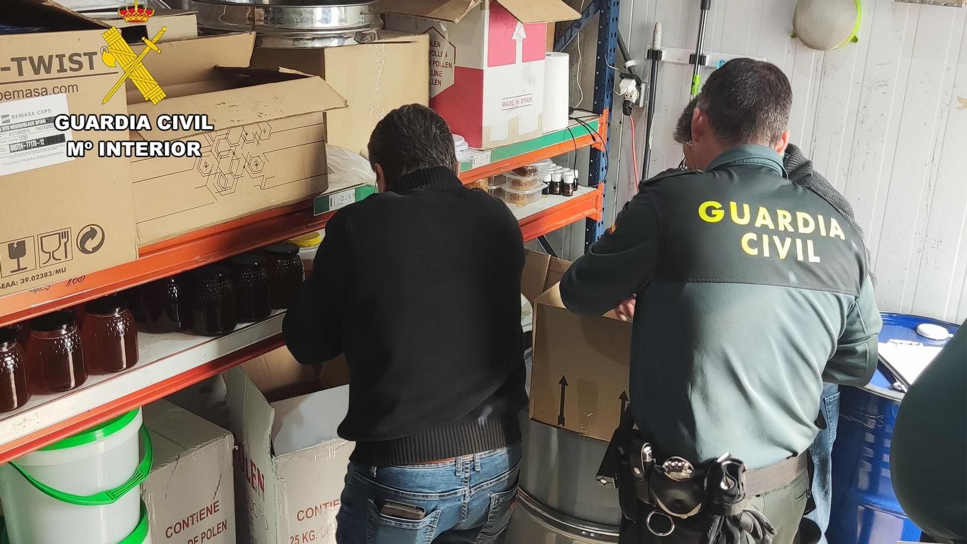 Punto de venta ilegal de miel y derivados en Cieza, Murcia