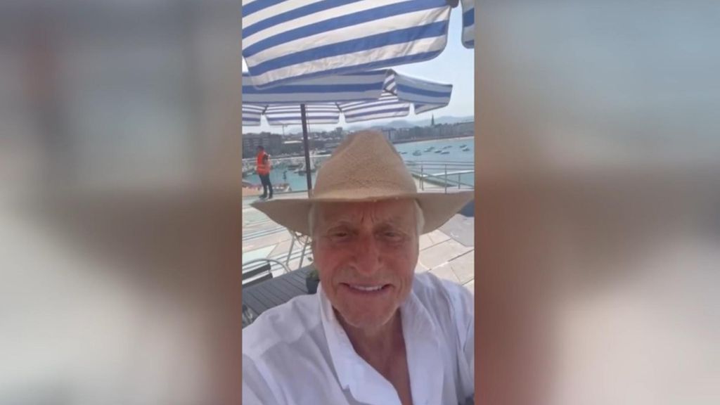 Michael Douglas se rinde a los encantos de San Sebastián: "Hermosa ciudad"