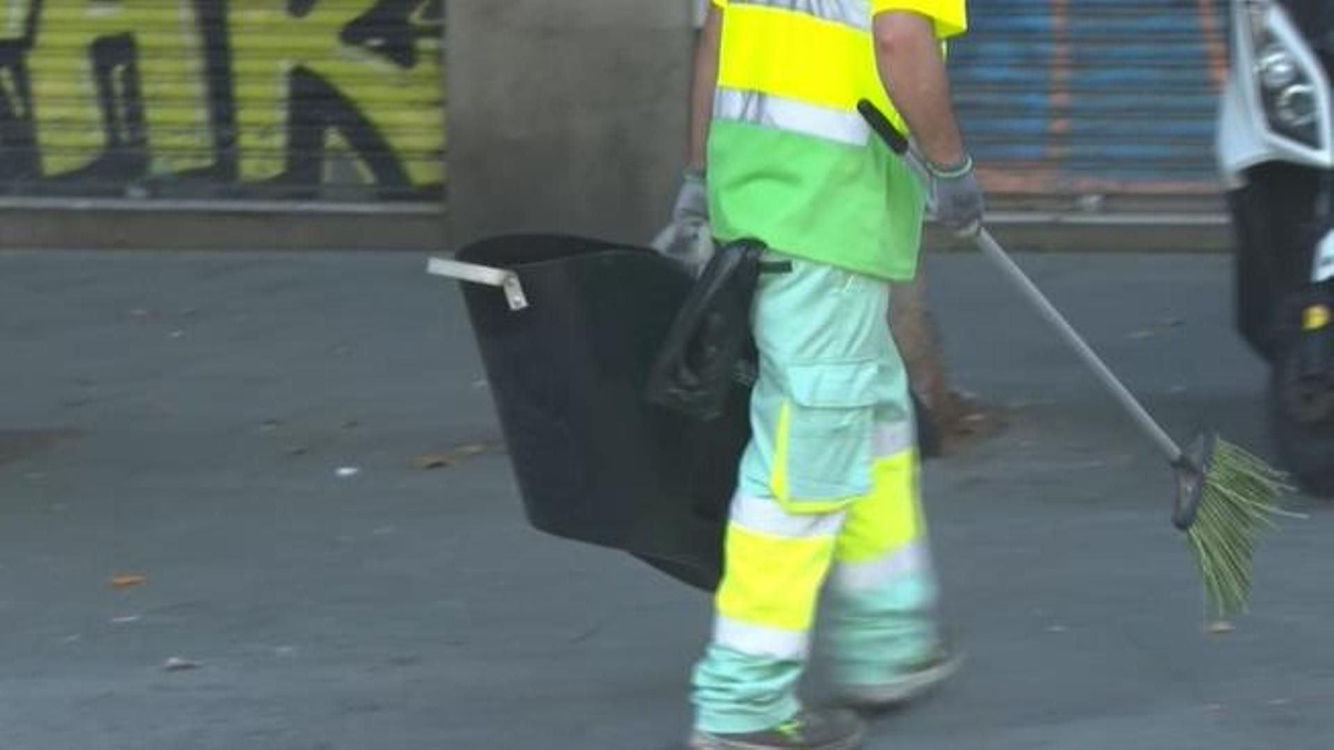 Una trabajadora del servicio de limpieza de Barcelona muere en plena ola de calor
