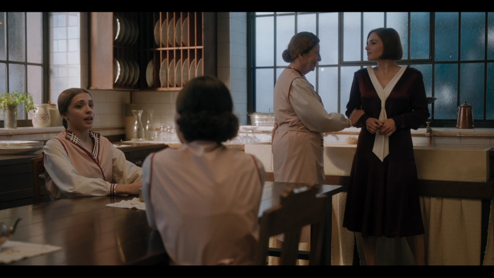 Las chicas de 'La Favorita' planean su cena sorpresa como regalo a Elena