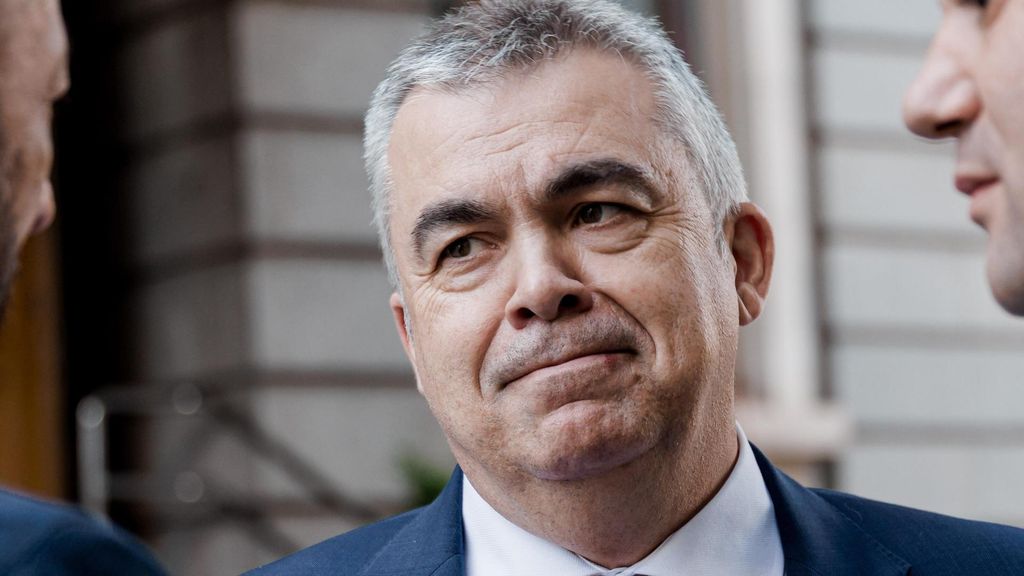 Santos Cerdán se defiende con la idea de una persecución política: el Gobierno no considera que la haya, a diferencia de otros casos