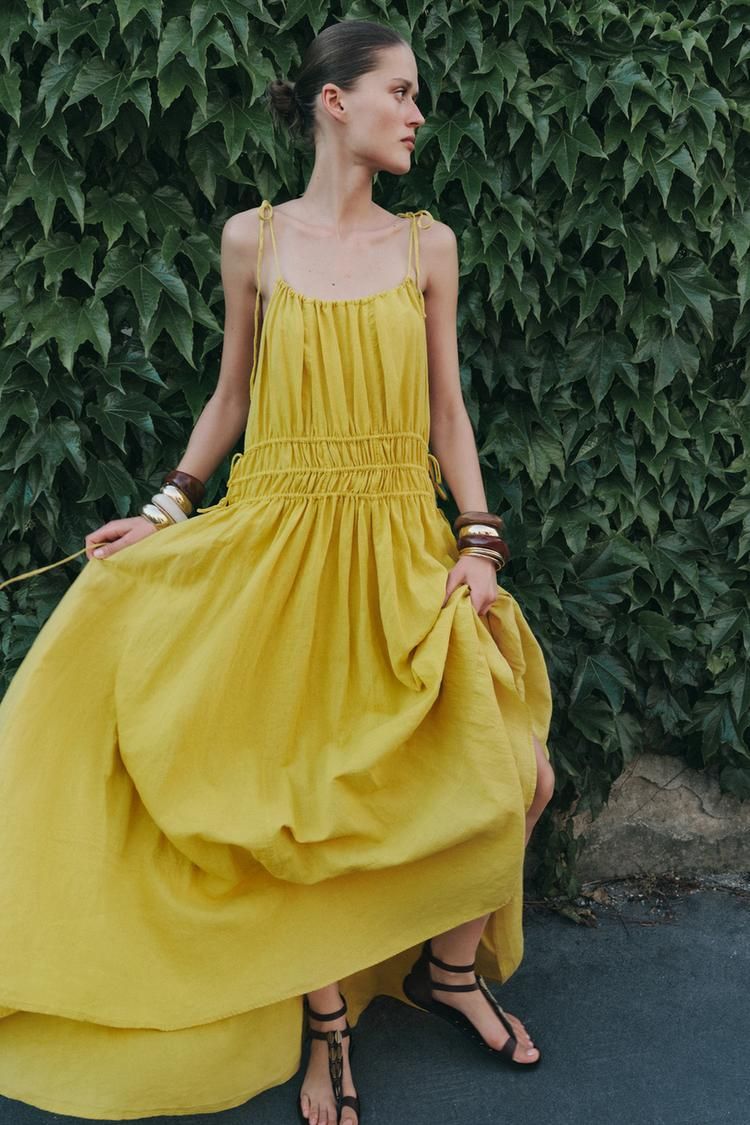 Zara amarillo