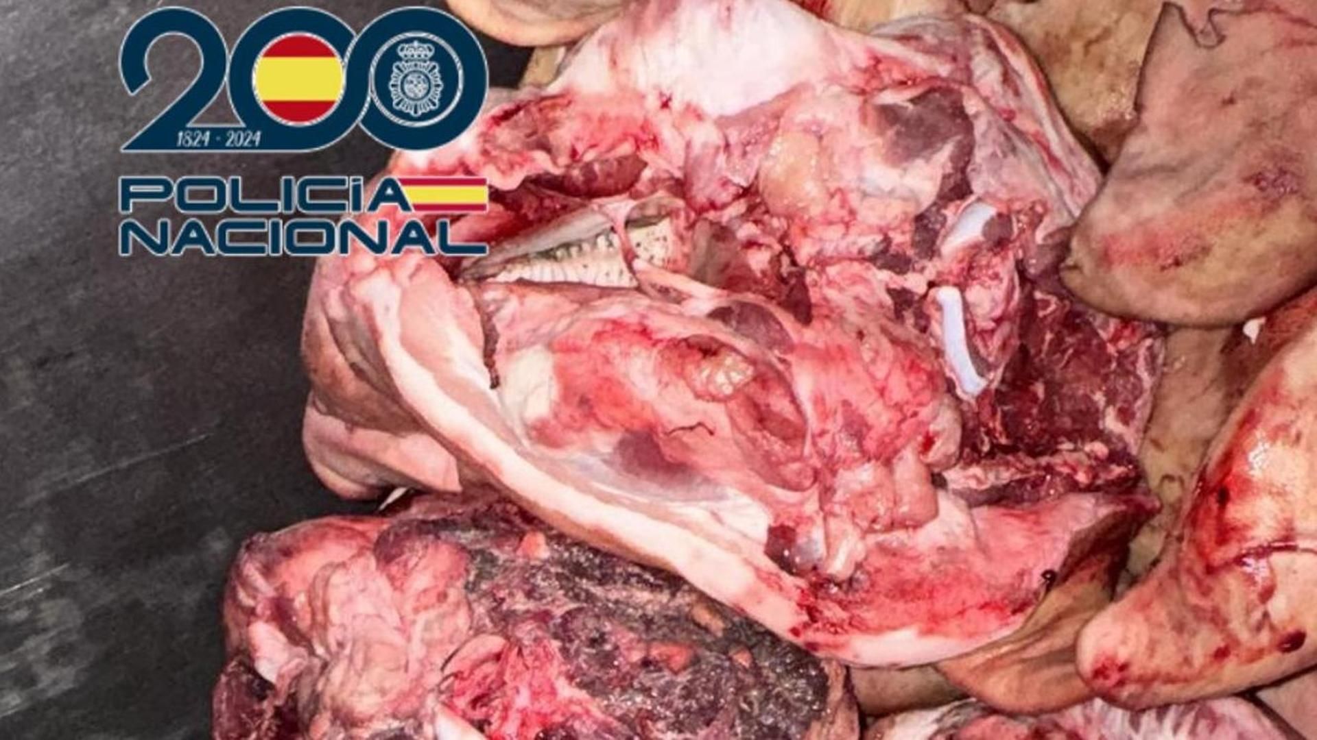 Detenido un empresario que distribuía carne adulterada con productos de alisar paredes