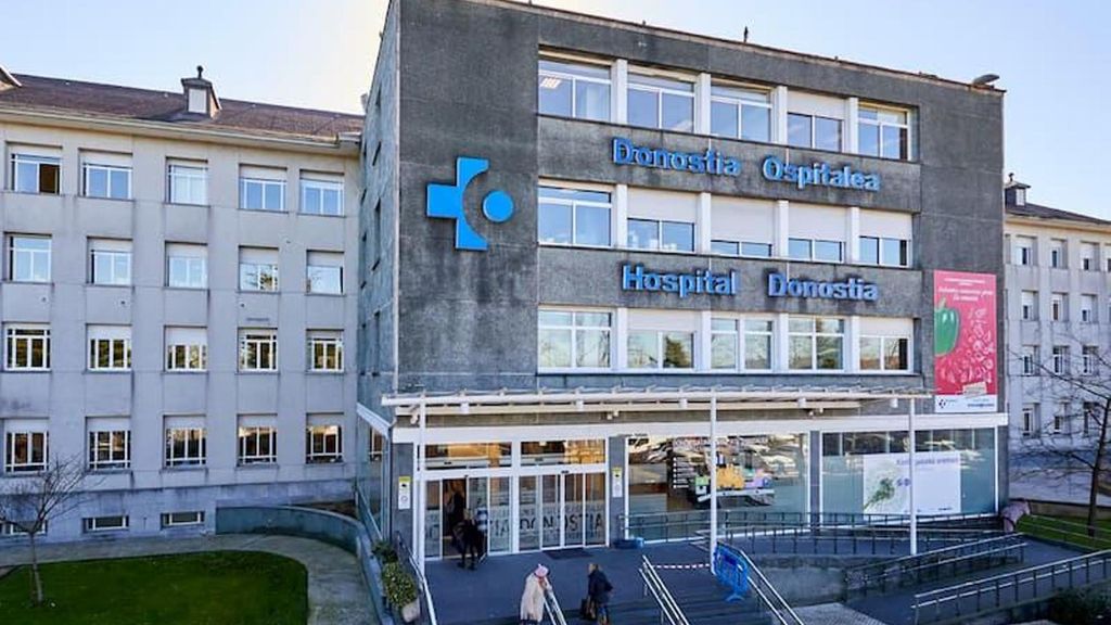 El joven ya está en planta, en el Hospital Donostia