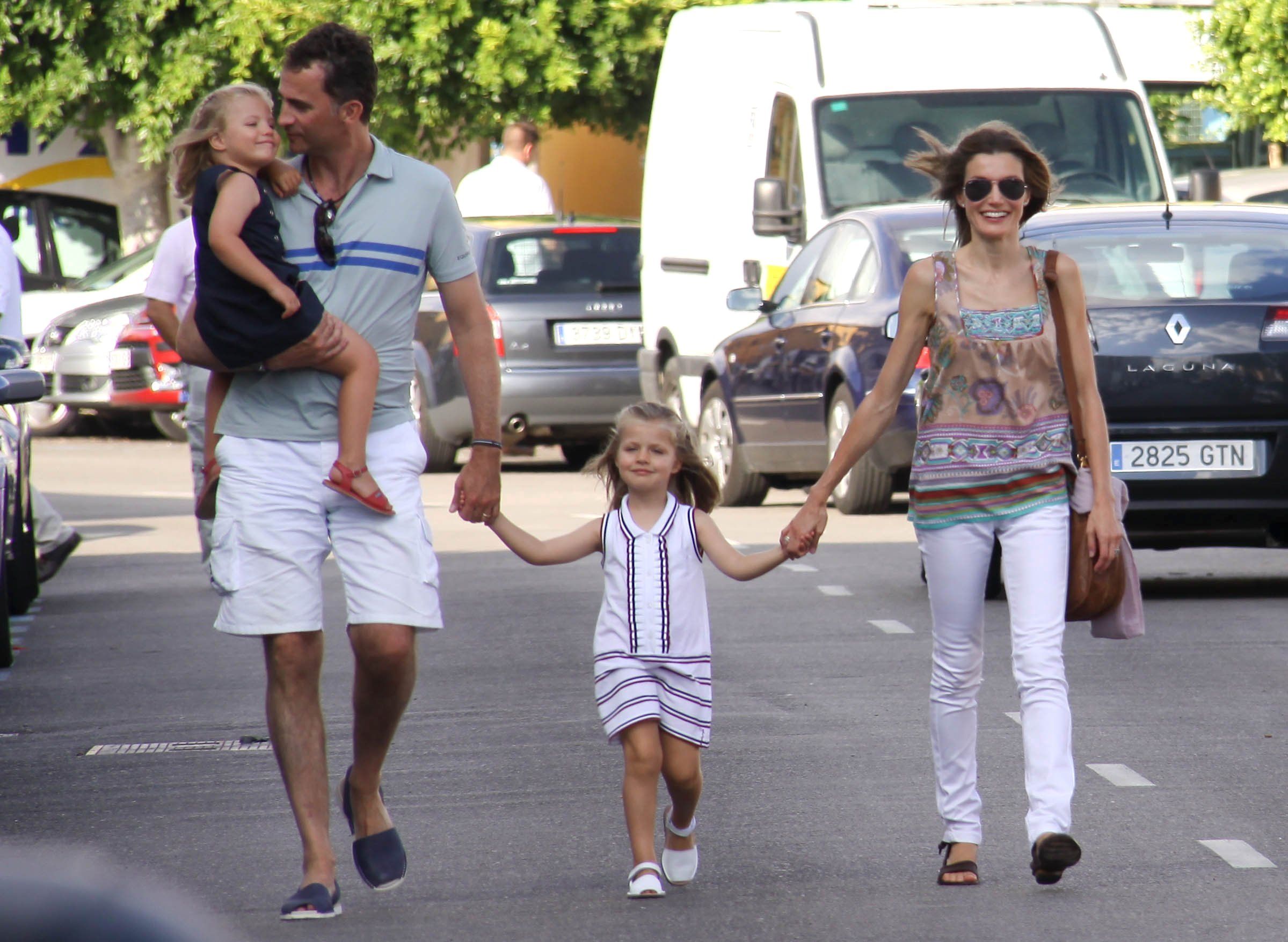 Felipe y Letizia con las niñas en Mallorca