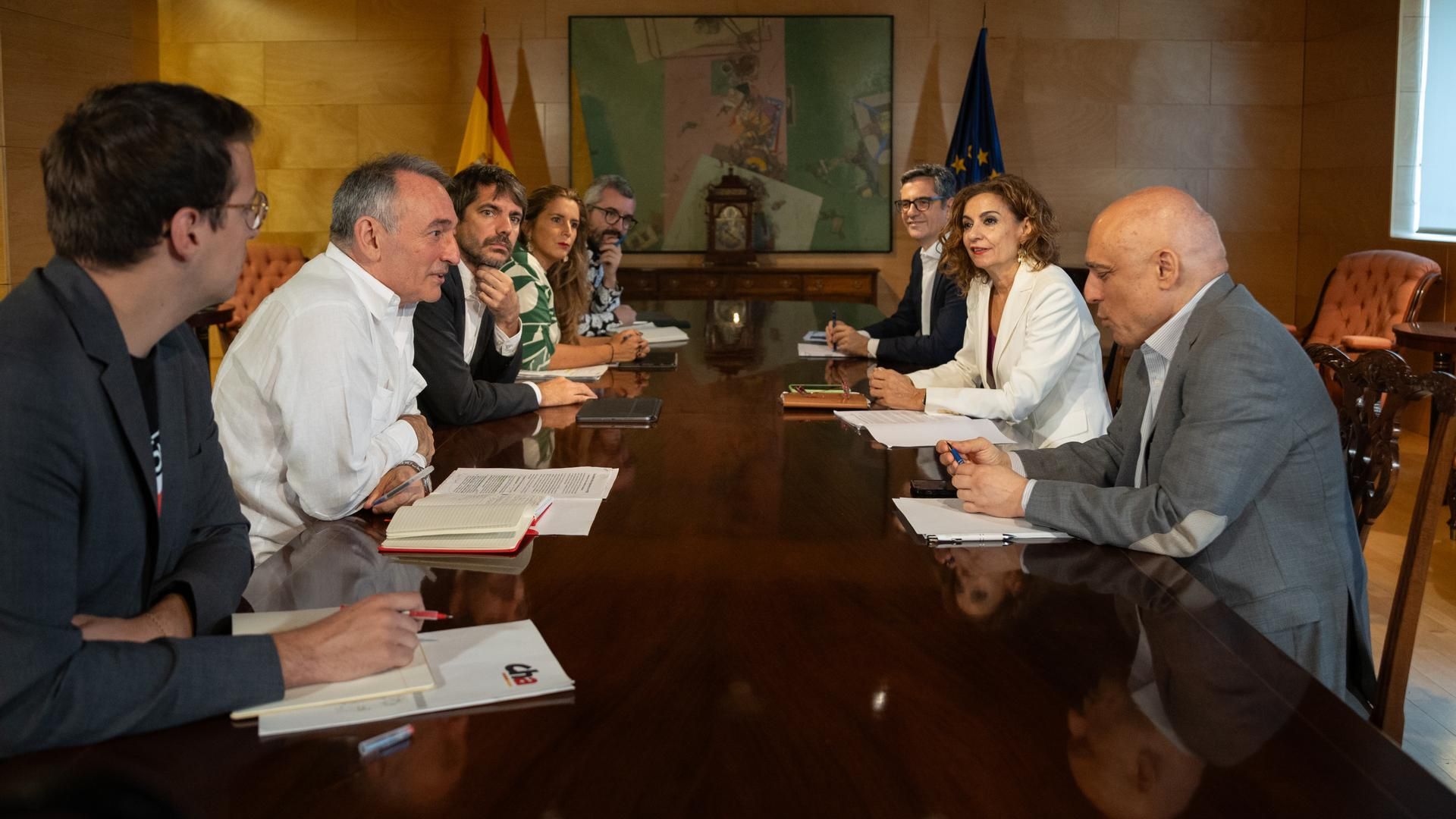 María Jesús Montero desliza la posibilidad de un "sabotaje" para explicar la incidencia en la línea de AVE con Andalucía