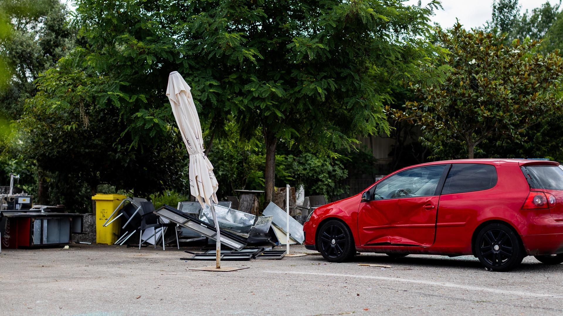 Pelea multitudinaria en Ribeira: investigan si el muerto fue atropellado accidentalmente por un miembro de su propia familia