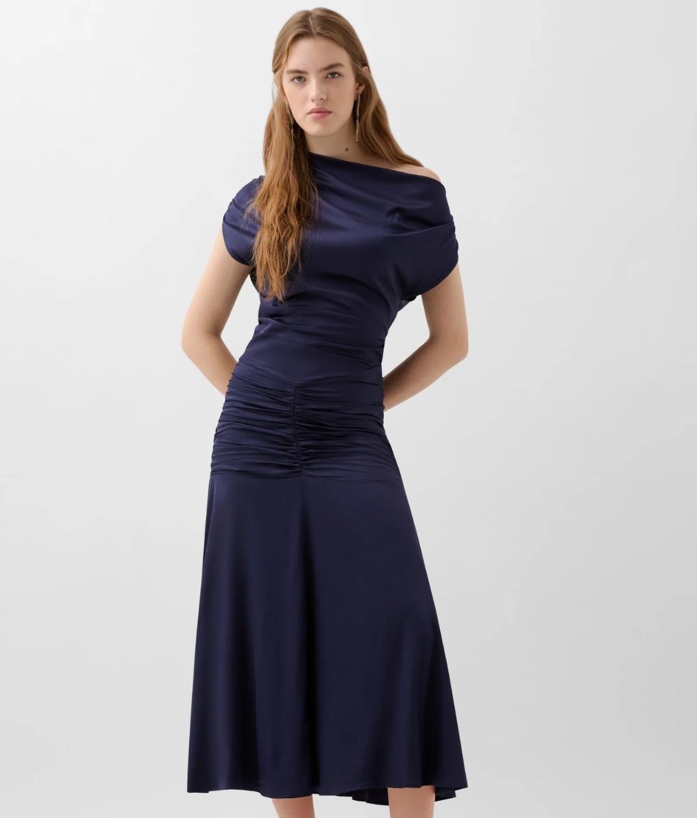 Vestido de satén azulón