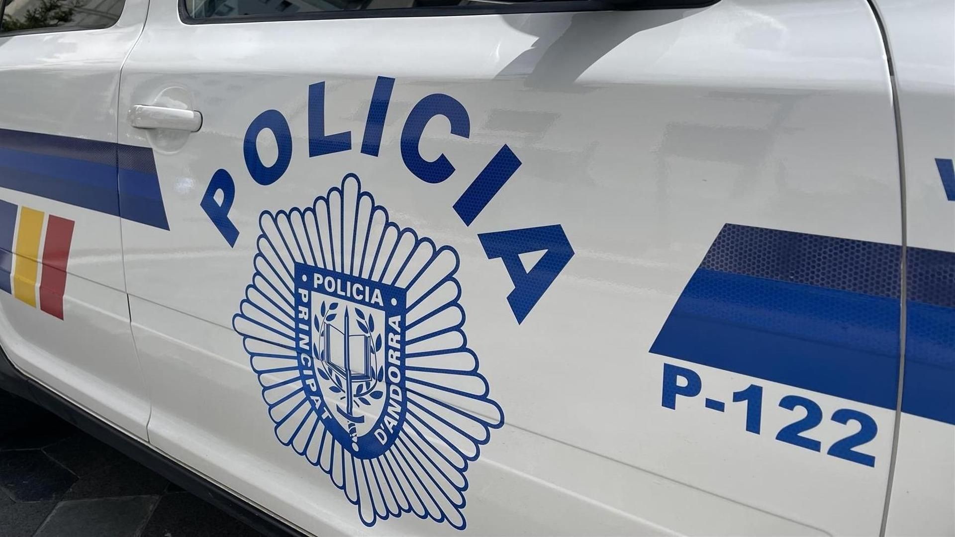 Álvaro Martín, el youtuber implicado en la red del 'hacker' Alcasec, extraditado a España desde Andorra tras su detención