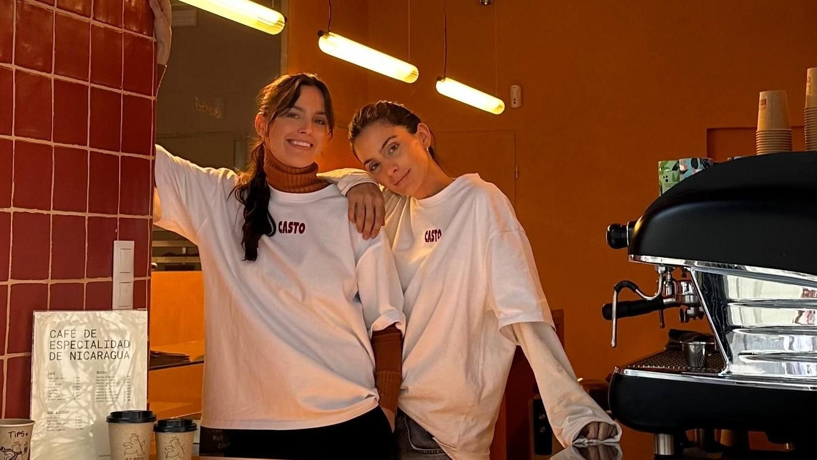 Sara Giménez y Sofía Bustin, infuencers y fundadoras de Casto