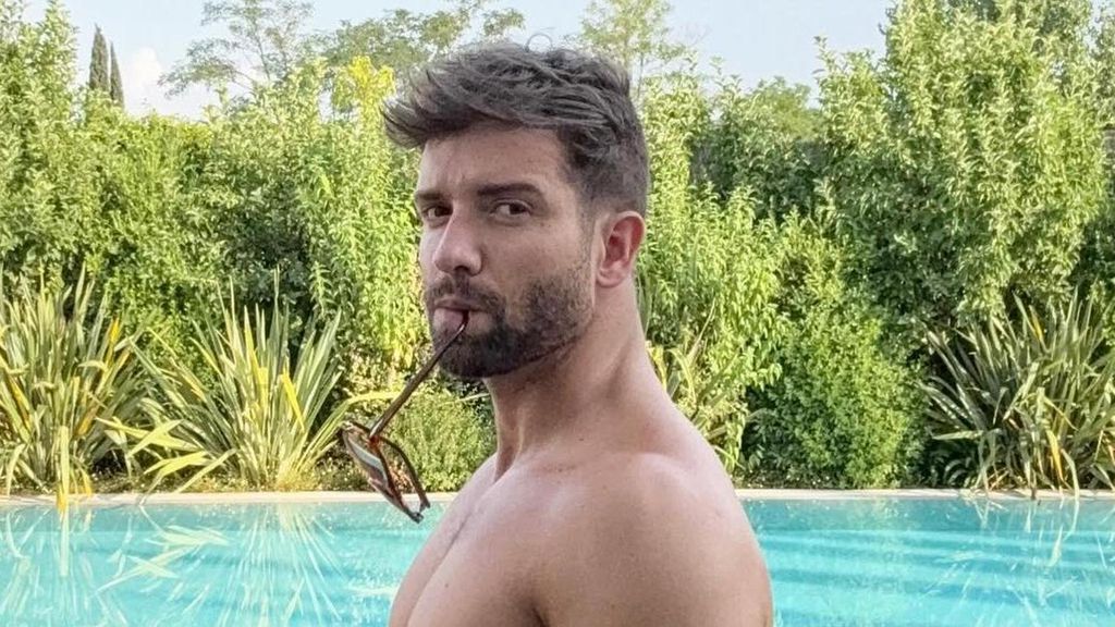 Pablo Alborán en bañador