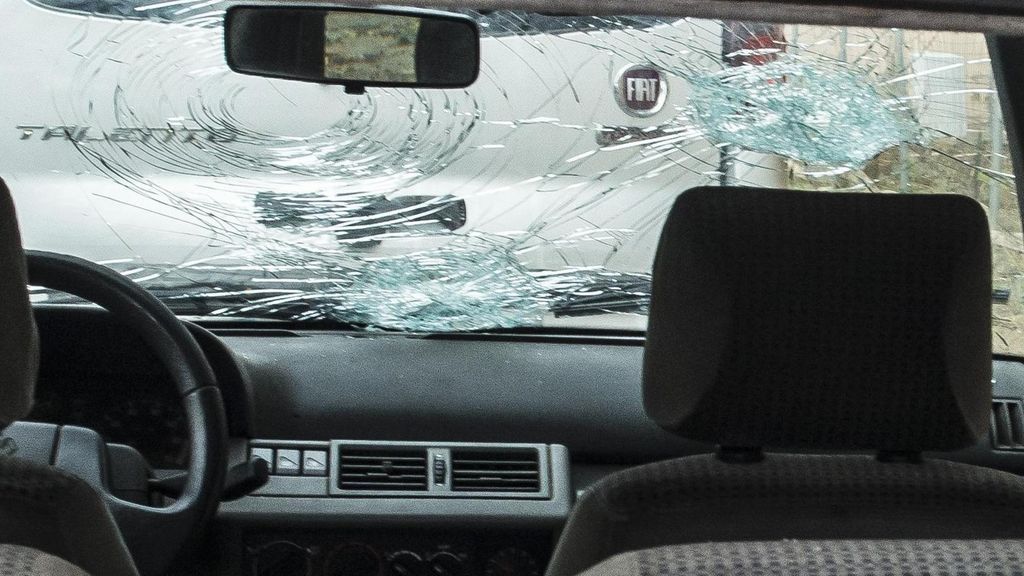 Una granizada rompe las lunas de una decena de vehículos en entorno de Osorno, en Palencia