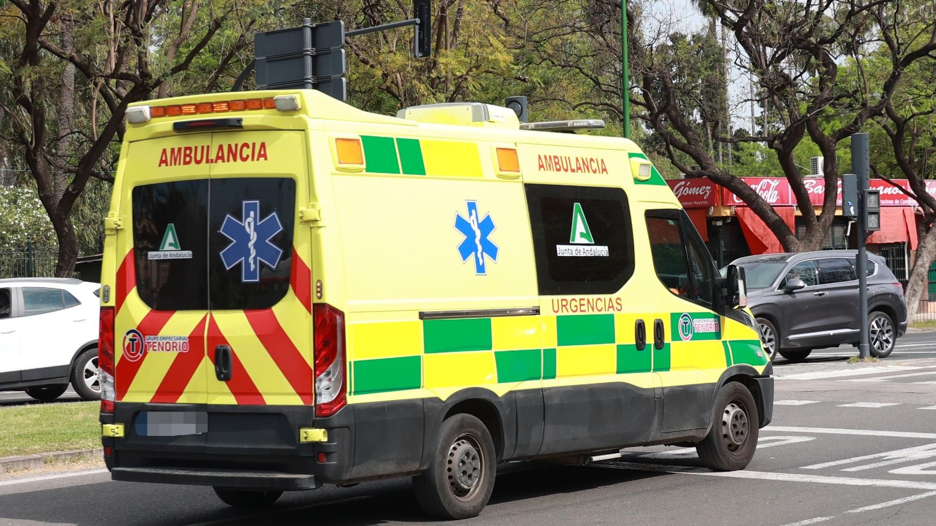 Ambulancia del SAS en Sevilla
