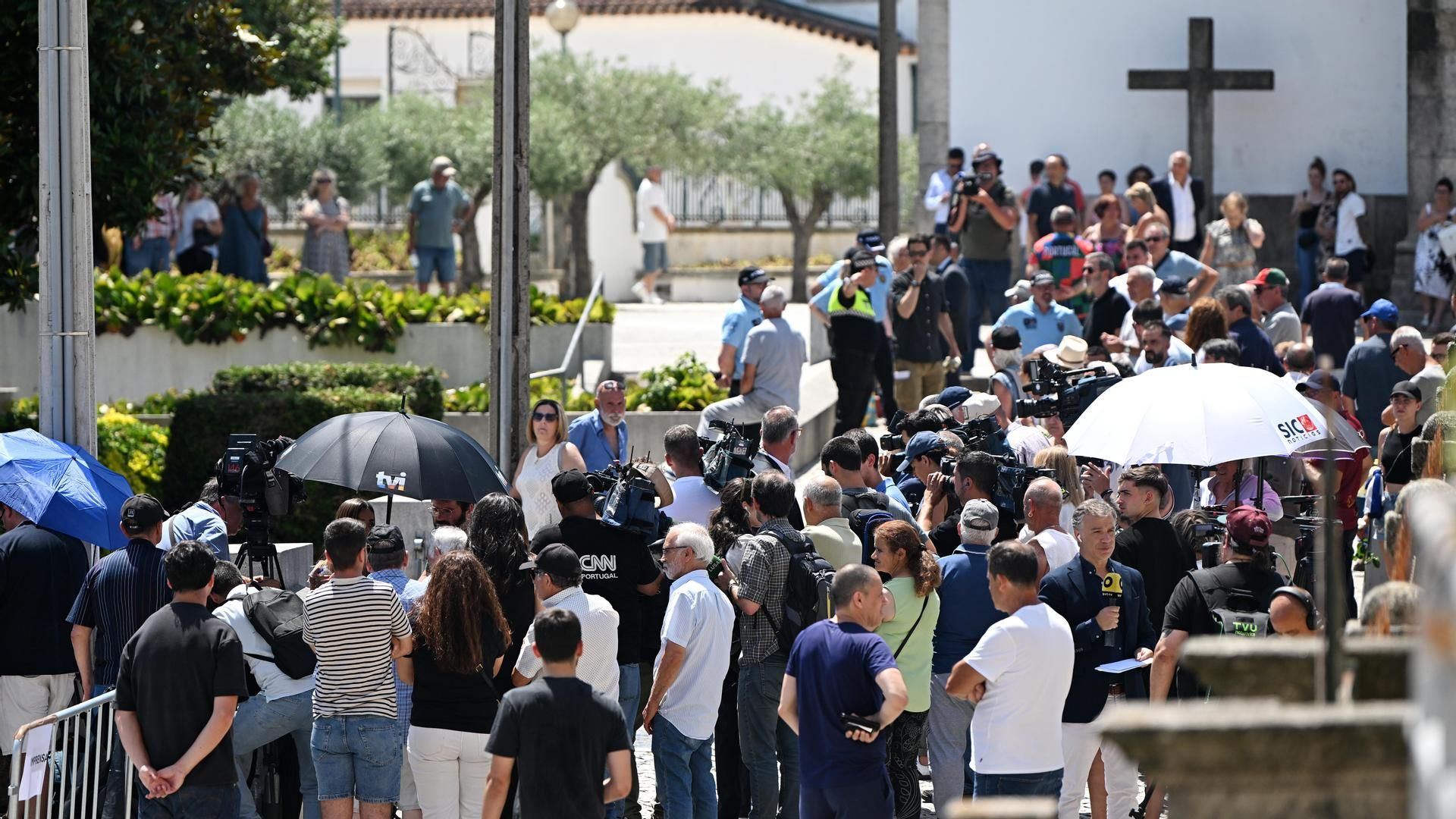 El entierro de Diogo Jota y su hermano pequeño tras su accidente mortal de tráfico en Zamora