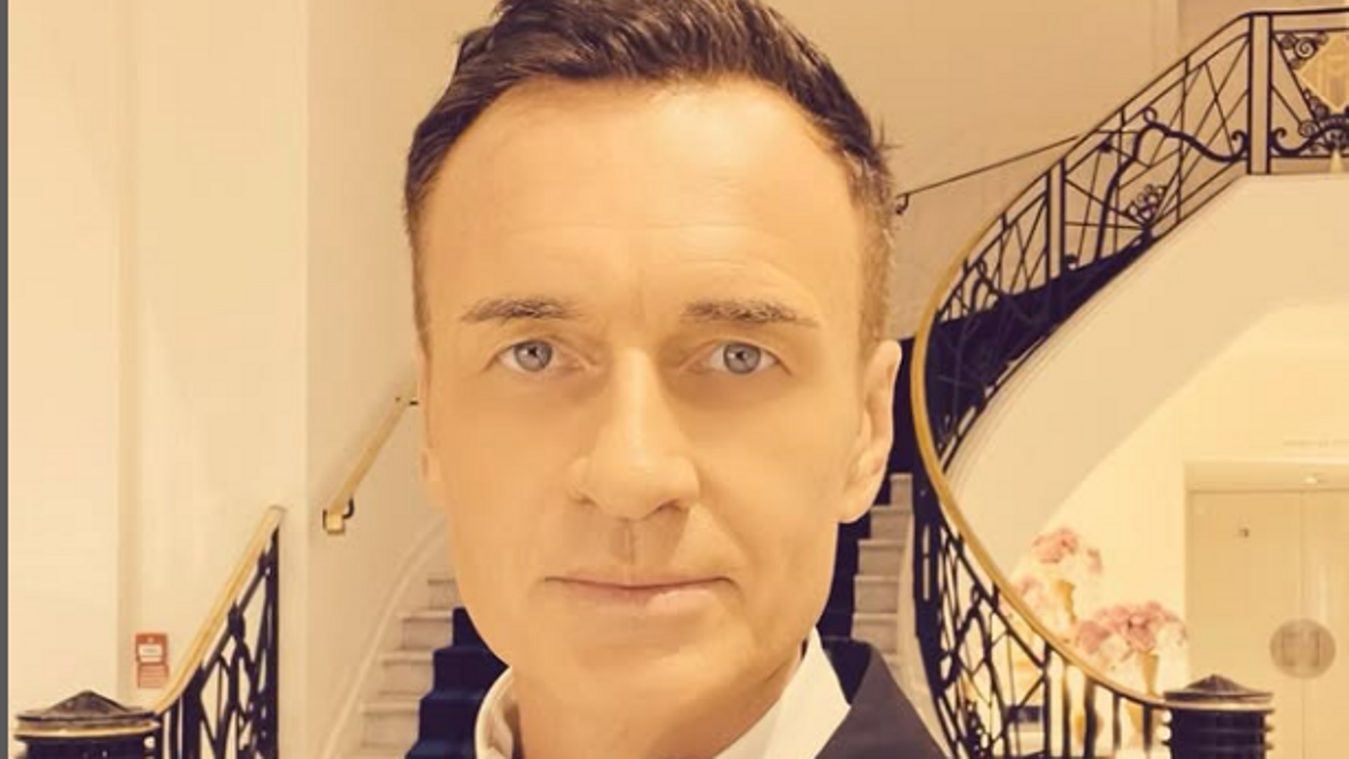 Muere Julian McMahon, actor de 'Los Cuatro Fantásticos' y 'Embrujadas', a los 56 años de edad