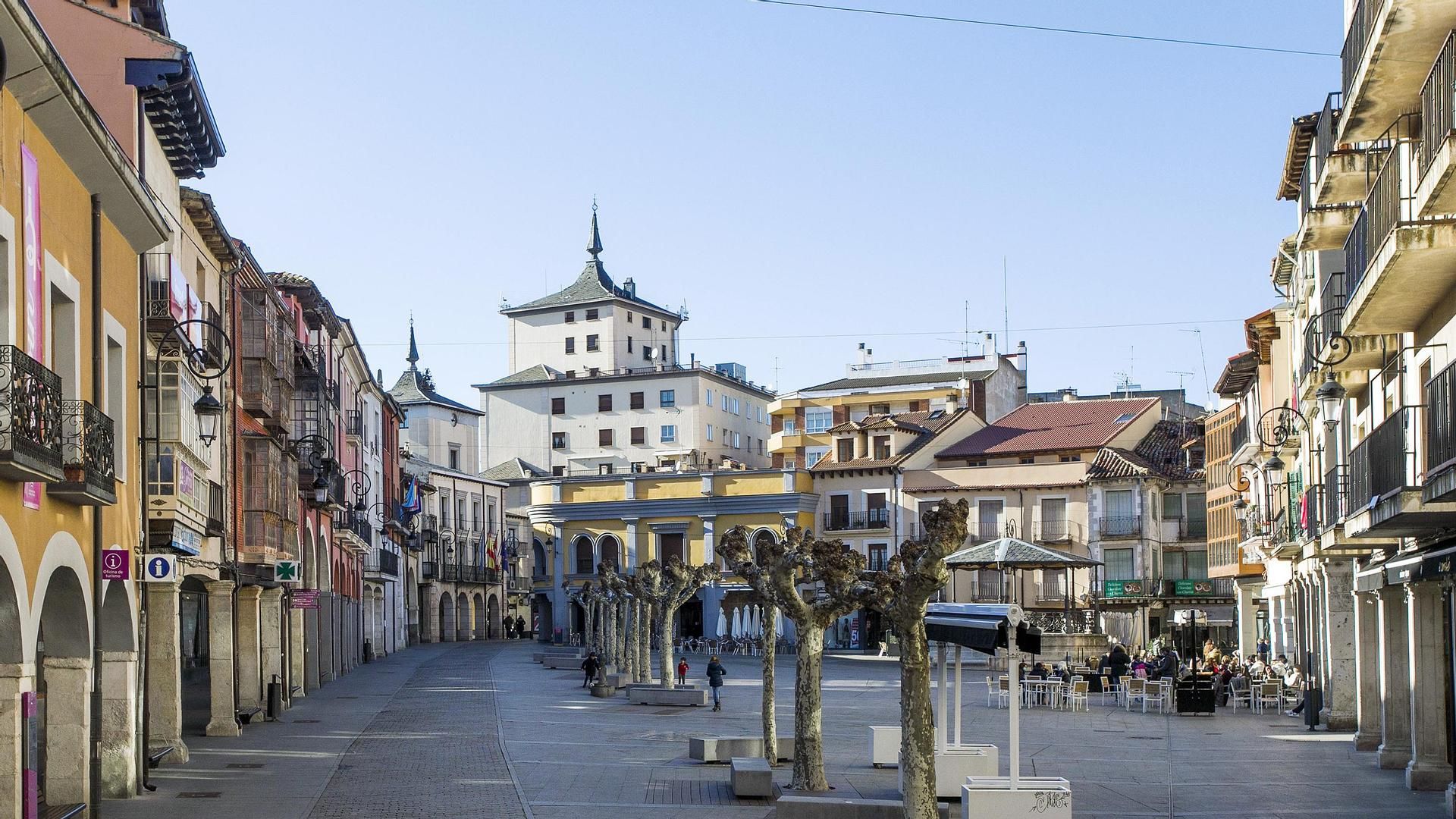 Plaza Mayor de Aranda de Duero, localidad en la que un joven ha matado a su padre a puñaladas