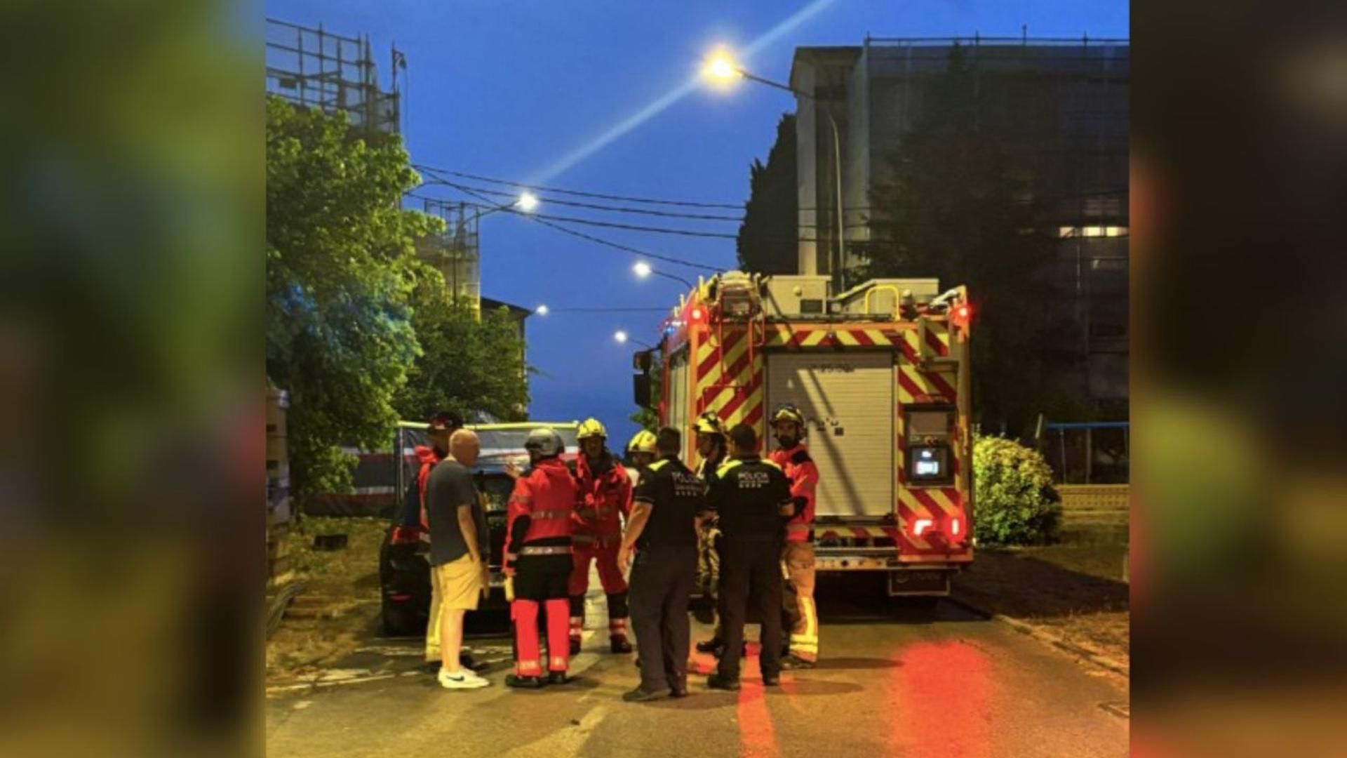 Desalojan 16 vecinos de un edificio por filtraciones de agua tras las fuertes lluvias en Girona
