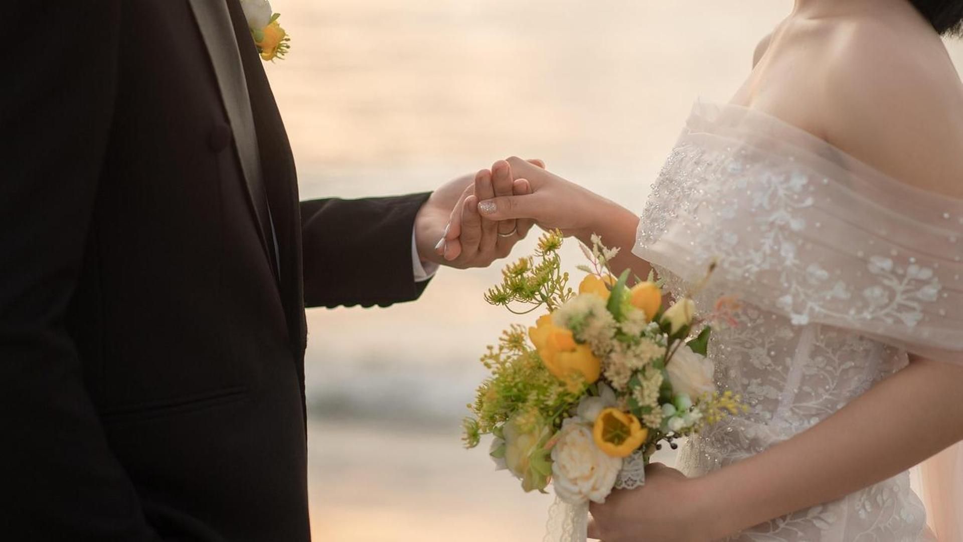 El divorcio exprés cumple 20 años: así se simplificó en España poner fin al matrimonio, algo ilegal hasta 1981 El divorcio exprés cumple 20 años: así se simplificó en España poner fin al matrimonio, algo ilegal hasta 1981