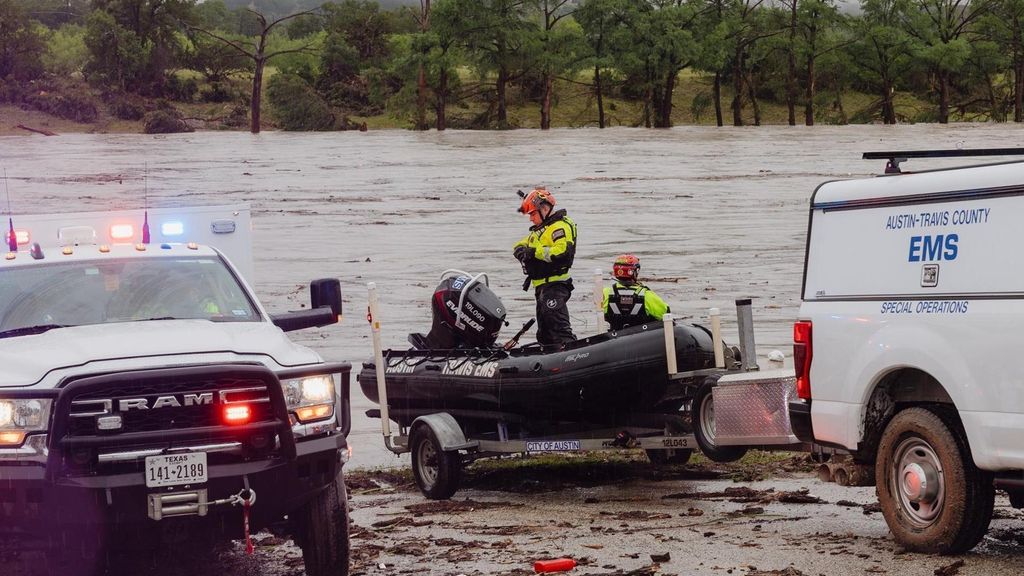 EEUU asegura que no hay constancia de errores en el sistema de alertas por inundaciones: ya hay más de 90 muertos