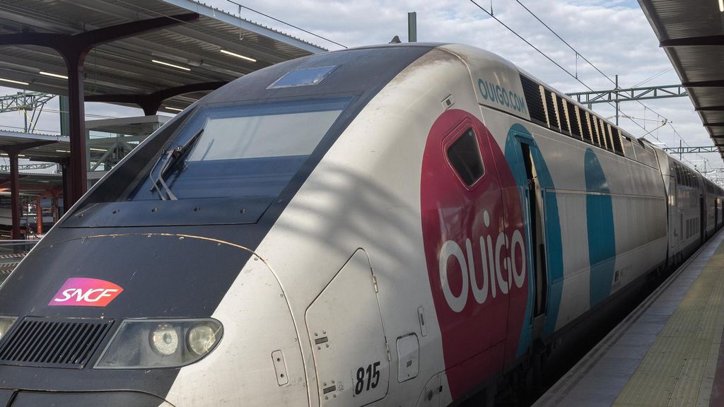 Tres trenes de Ouigo se averian y provocan retrasos de al menos una hora y media en sus salidas y en otros trayectos