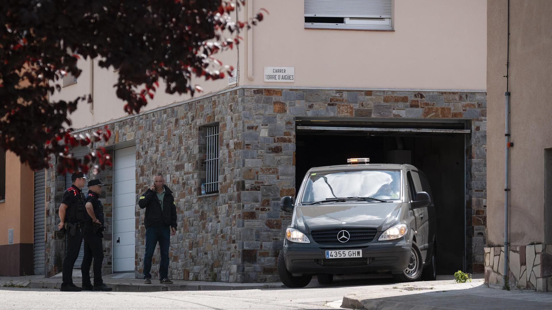 Abaten a un hombre atrincherado en su casa en Barcelona: mató a su hermano y tenía a su madre de rehén