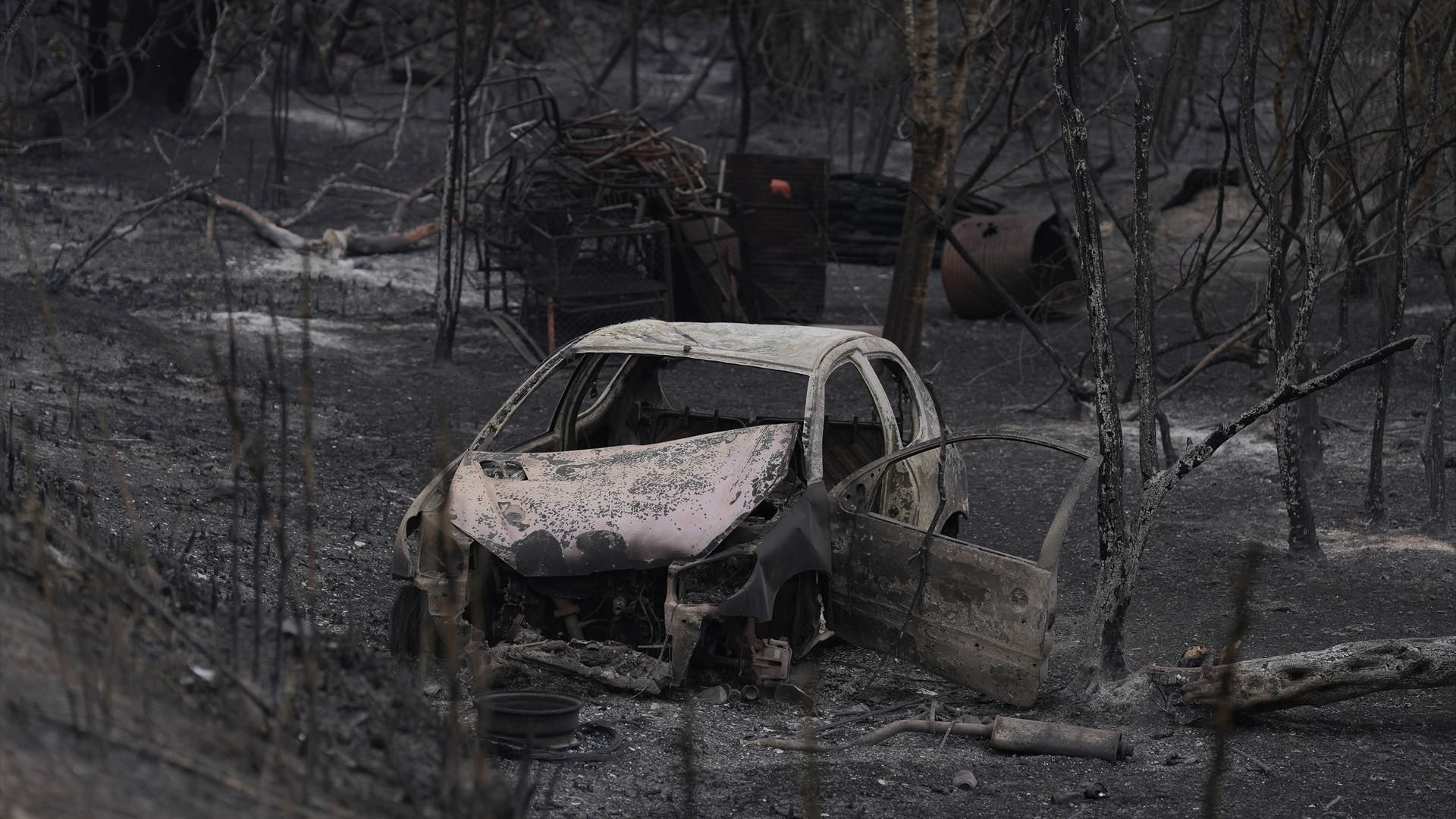 El incendio de Paüls hace estallar proyectiles enterrados desde la Guerra Civil