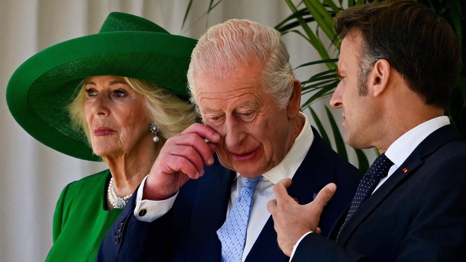 El rey Carlos III y Macron
