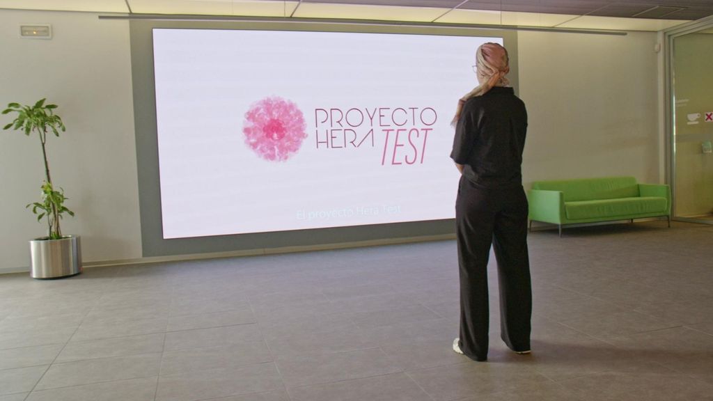 Fátima, la joven diagnosticada de cáncer de mama tras participar en el