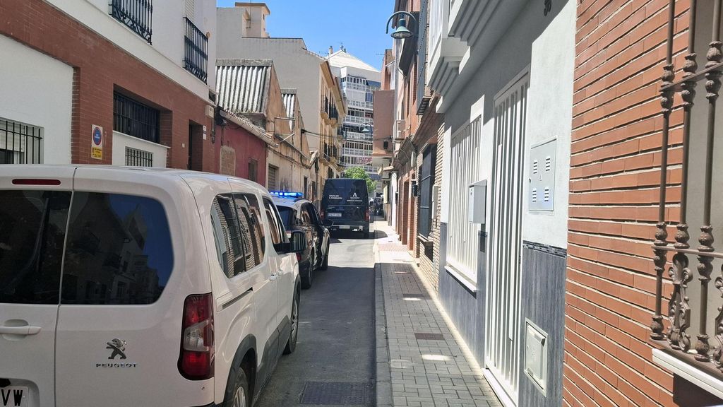 Hallan restos óseos humanos en un local de okupas de Málaga cuando limpiaban el inmueble
