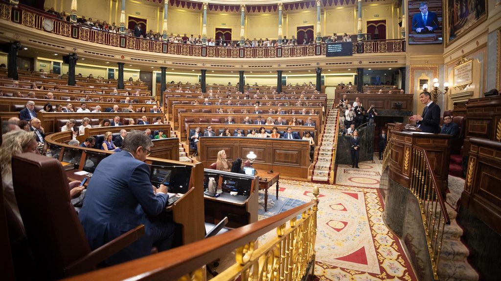 Los detalles que han marcado el ‘pleno anticorrupción’ en el Congreso: de las condolencias a Yolanda Díaz a los cambios en los escaños