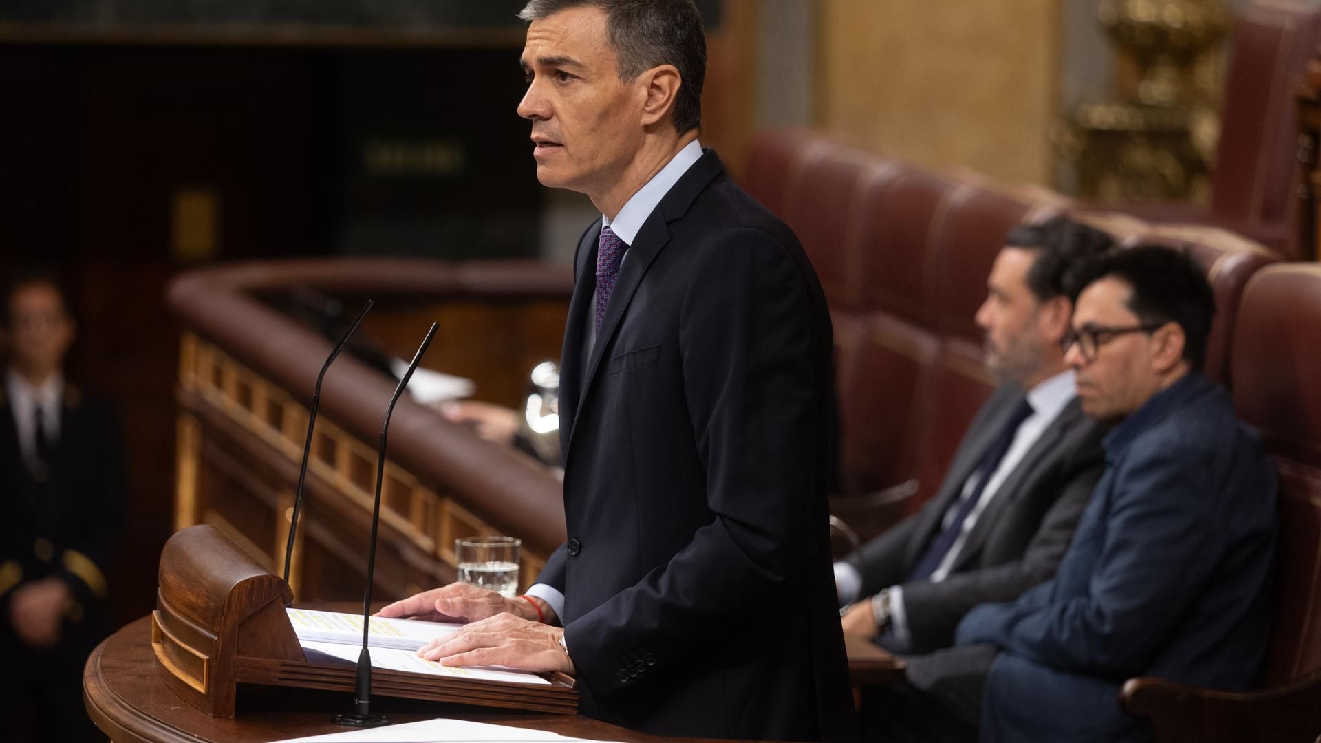 Pedro Sánchez y las 15 medidas de su "plan estatal de lucha contra la  corrupción"