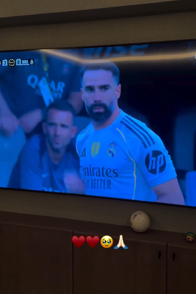 Daphne Cañizares celebra la vuelta de Carvajal con el Real Madrid