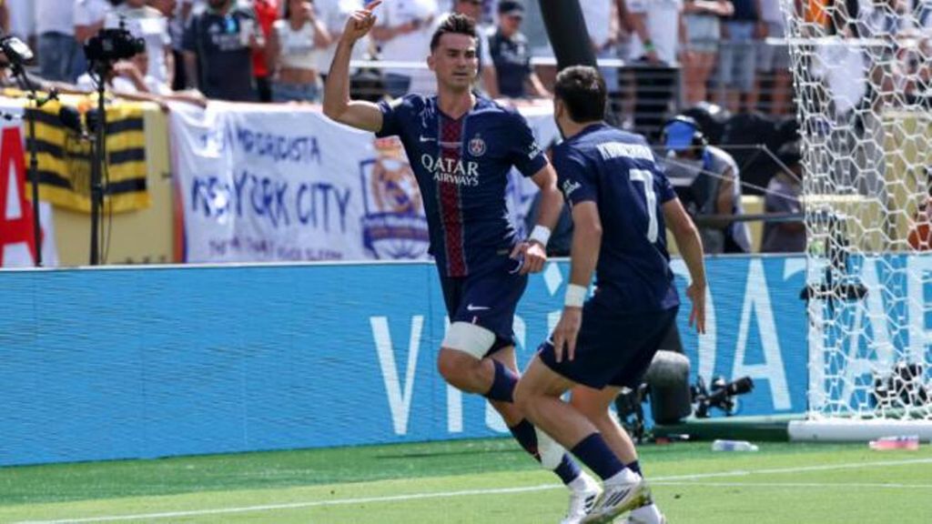fabian ruiz celebra el primer gol ante el real madrid