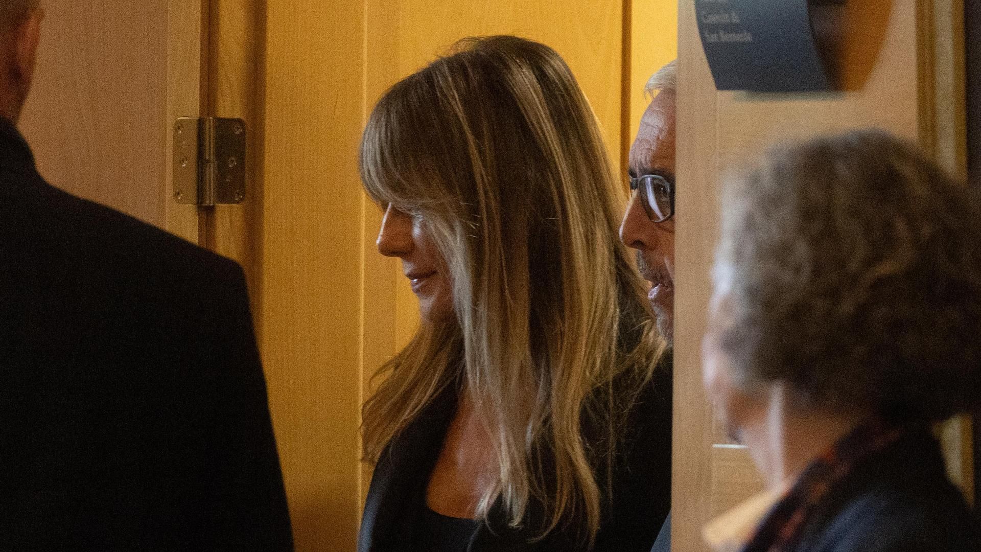 Las acusaciones piden al juez del 'caso Begoña Gómez' una batería de diligencias para "preparar el eventual juicio" Las acusaciones piden al juez del 'caso Begoña Gómez' una batería de diligencias para "preparar el eventual juicio"