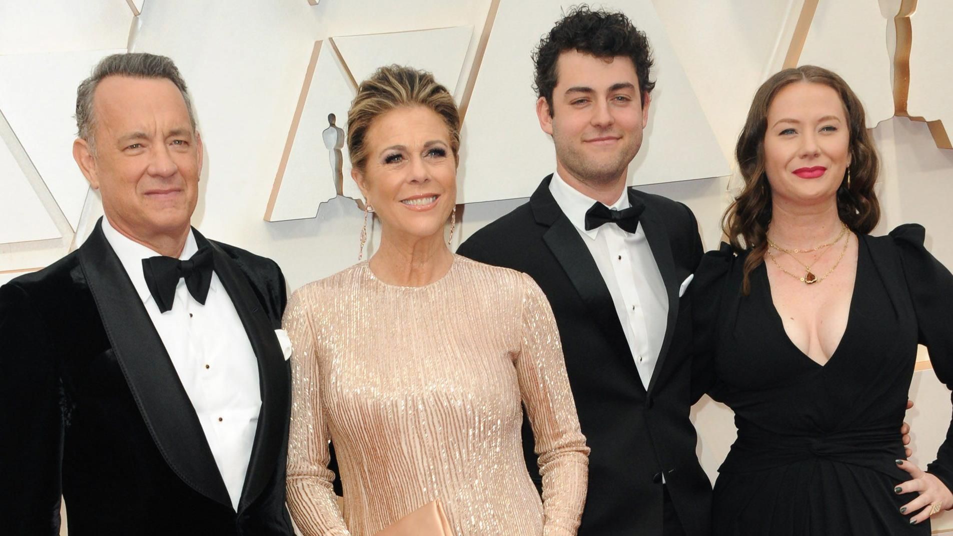 Tom Hanks, su mujer Rita Wilson y dos de sus hijos,Truman Theodore Hanks y Elizabeth Hanks Tom Hanks, su mujer Rita Wilson y dos de sus hijos,Truman Theodore Hanks y Elizabeth Hanks