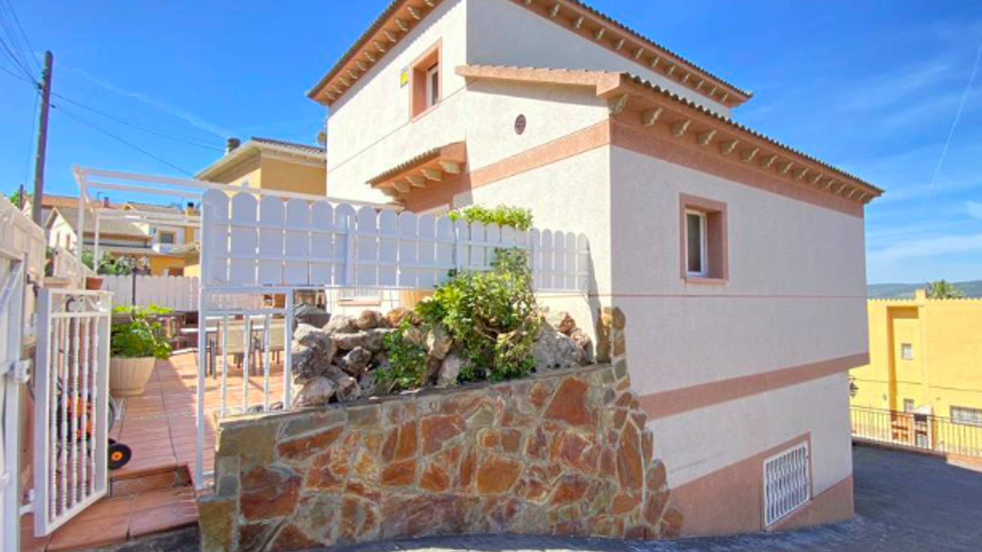 Uno de los inmuebles, a subasta en El Vendrell