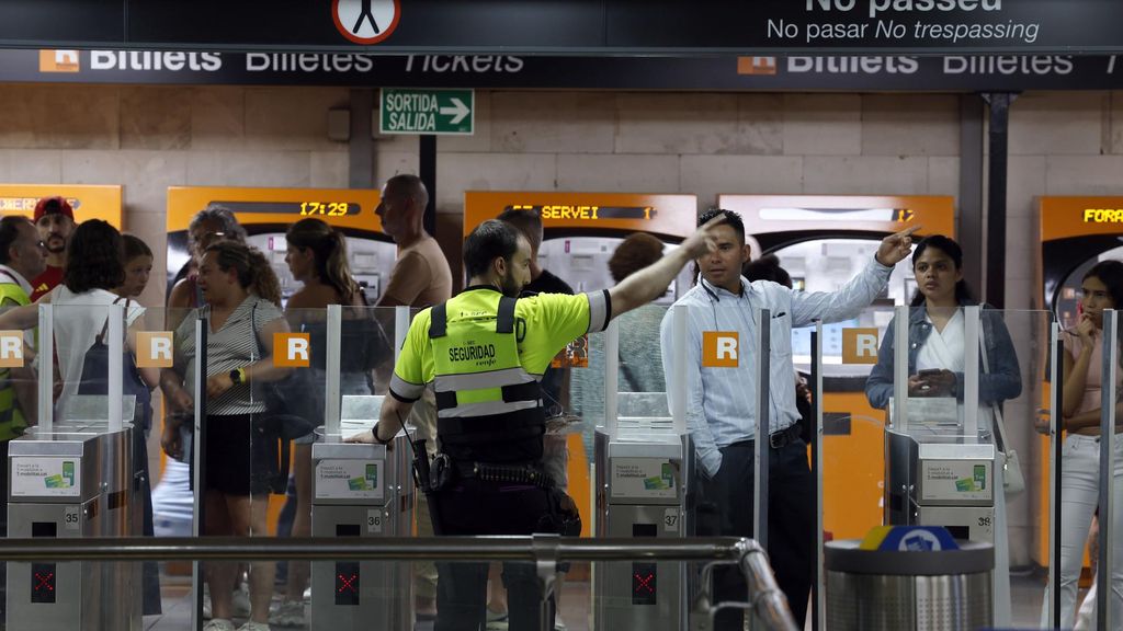 Cataluña recupera la conexión ferroviaria de Alta Velocidad con Madrid tras rebajar AEMET el aviso a naranja