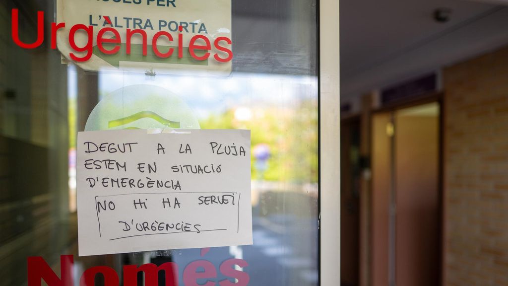 Desalojan el Hospital del Alt Penedés (Barcelona) con 71 pacientes,por falta de agua y luz