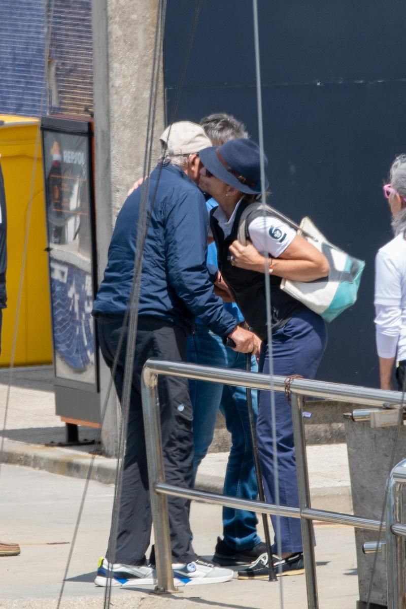 El rey Juan Carlos I y la infanta Elena en Sanxenxo
